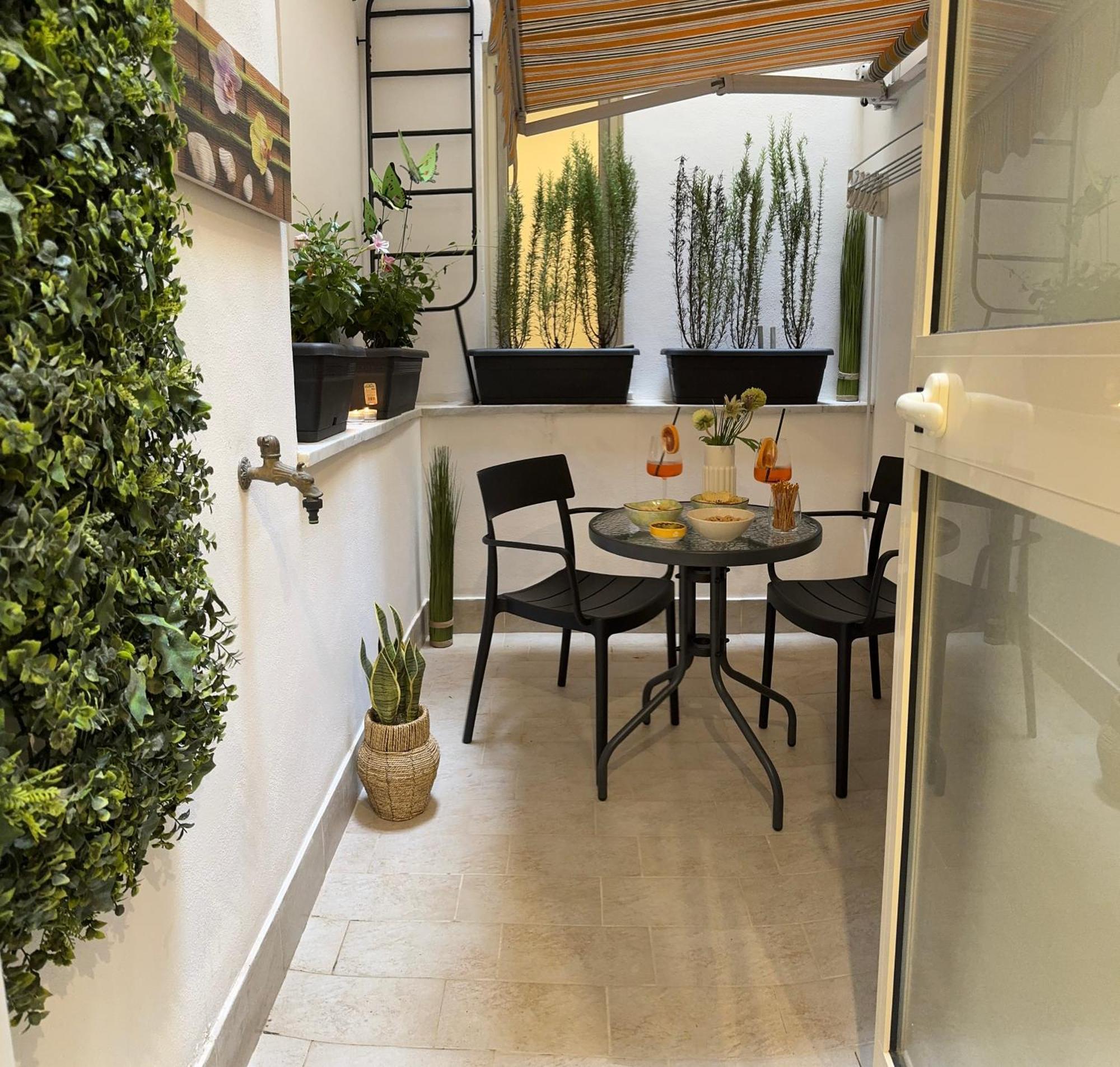 Domus Fysi Hotel Palermo Exterior photo